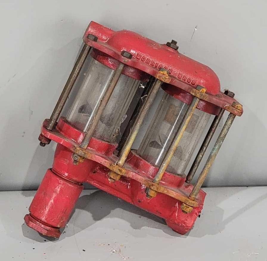 Wayne Double Gas Pump Spinner Gauge: in good condition, glass is good.