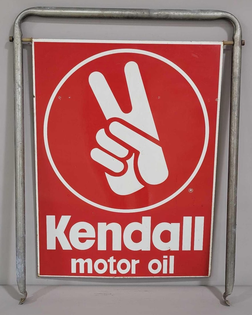 Kendall Motor Oil w/Logo Metal Curb Sign (TAC): rated 8.9, 26"x19.5". The DST sign has good color and shine with light wear. Sign has hanger. TAC #061740