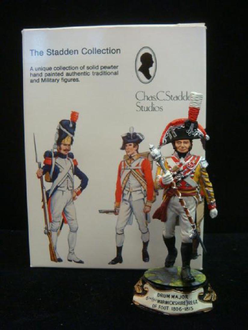 CHAS C. STADDEN Military Figurine 90mm DRUM MAJOR:: CHAS C. STADDEN Military Figurine 90mm DRUM MAJOR: DRUM MAJOR 6th (1st WARWICKSHIRE) Regiment of Foot, 1806-1815. With Original Box. Hand Painted Pewter Figurine, Mint in Box Condition. (120-300)