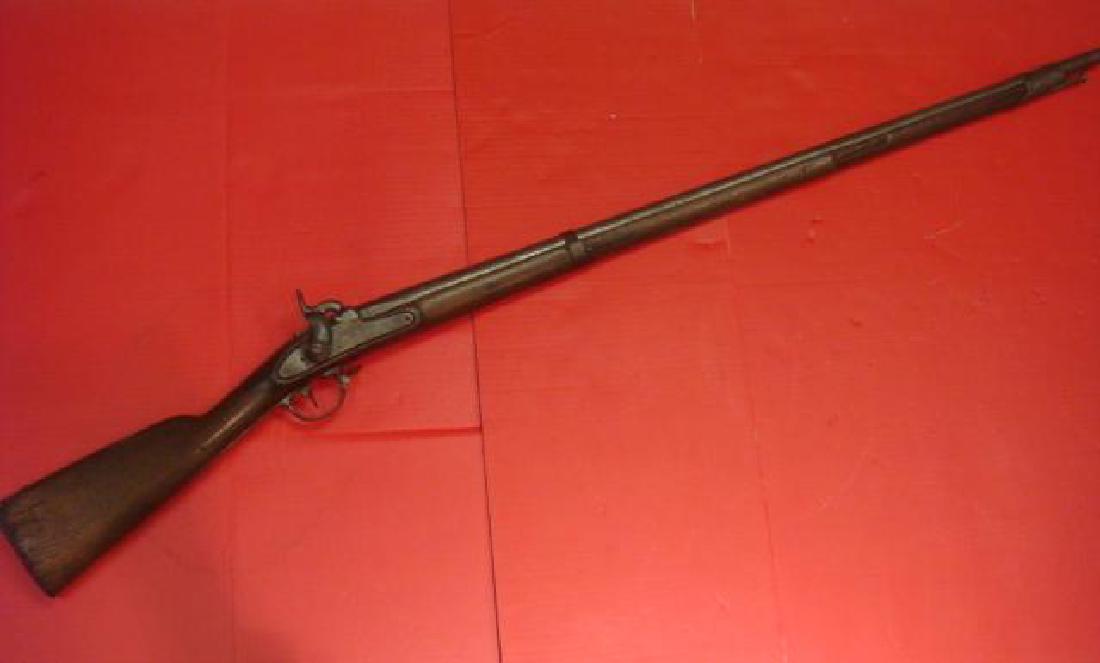 SPRINGFIELD MODEL 1842 Lock plate Dated 1848:: SPRINGFIELD MODEL 1842 Lock plate Dated 1848: Smoothbore Percussion 1848, Working Lock, Stock Scarred and Initialed H. Middle Band Missing. Ramrod and Sling Point Present. Nice Collectible Weapon. Ant