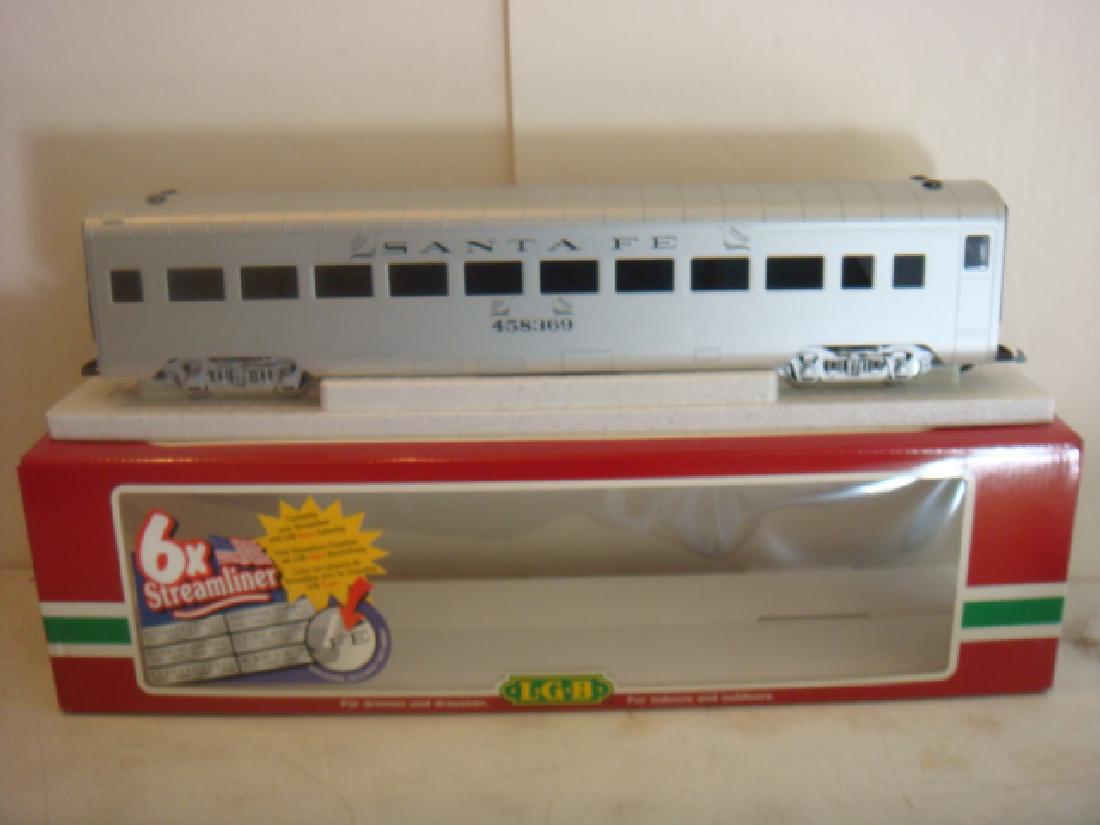 LGB 30570, SANTA FE STREAMLINED PASSENGER CAR 458369: (1 of 4)
