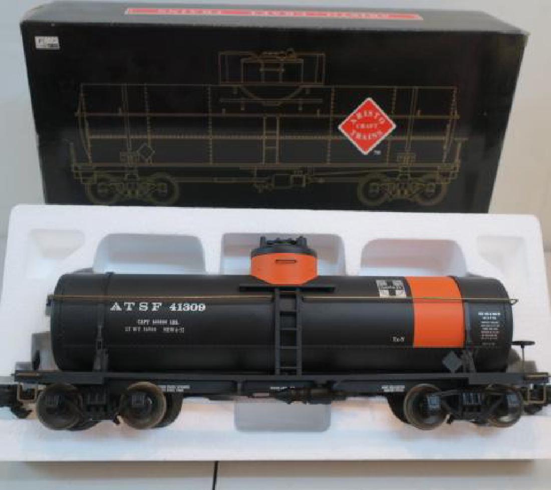 ARISTOCRAFT TRAINS ART 41309 SF CHEMICAL TANK CAR: (1 of 3)