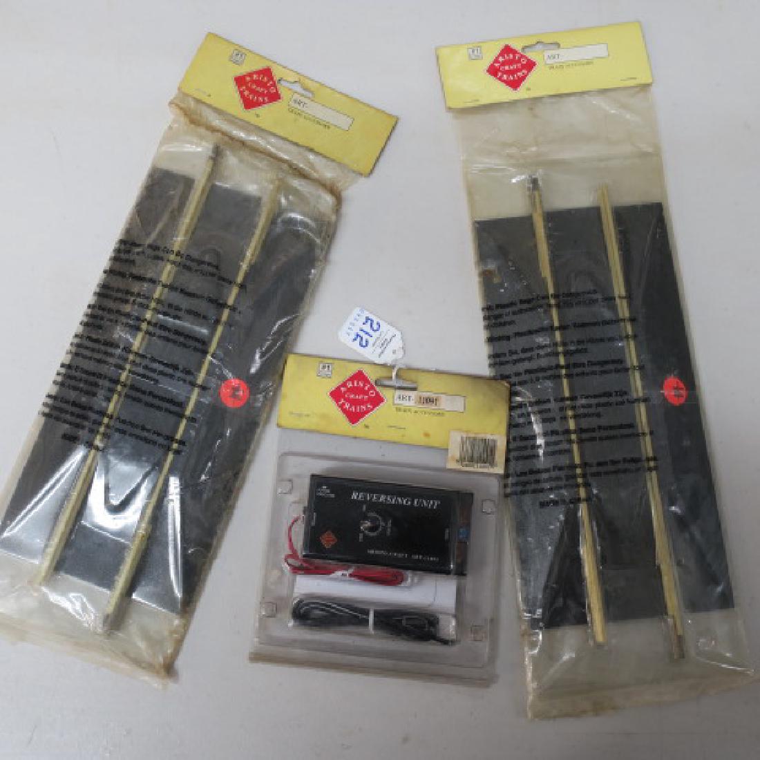 ARISTOCRAFT ART 11091, REVERSING UNIT & 2 TRACK PCS.: (1 of 3)