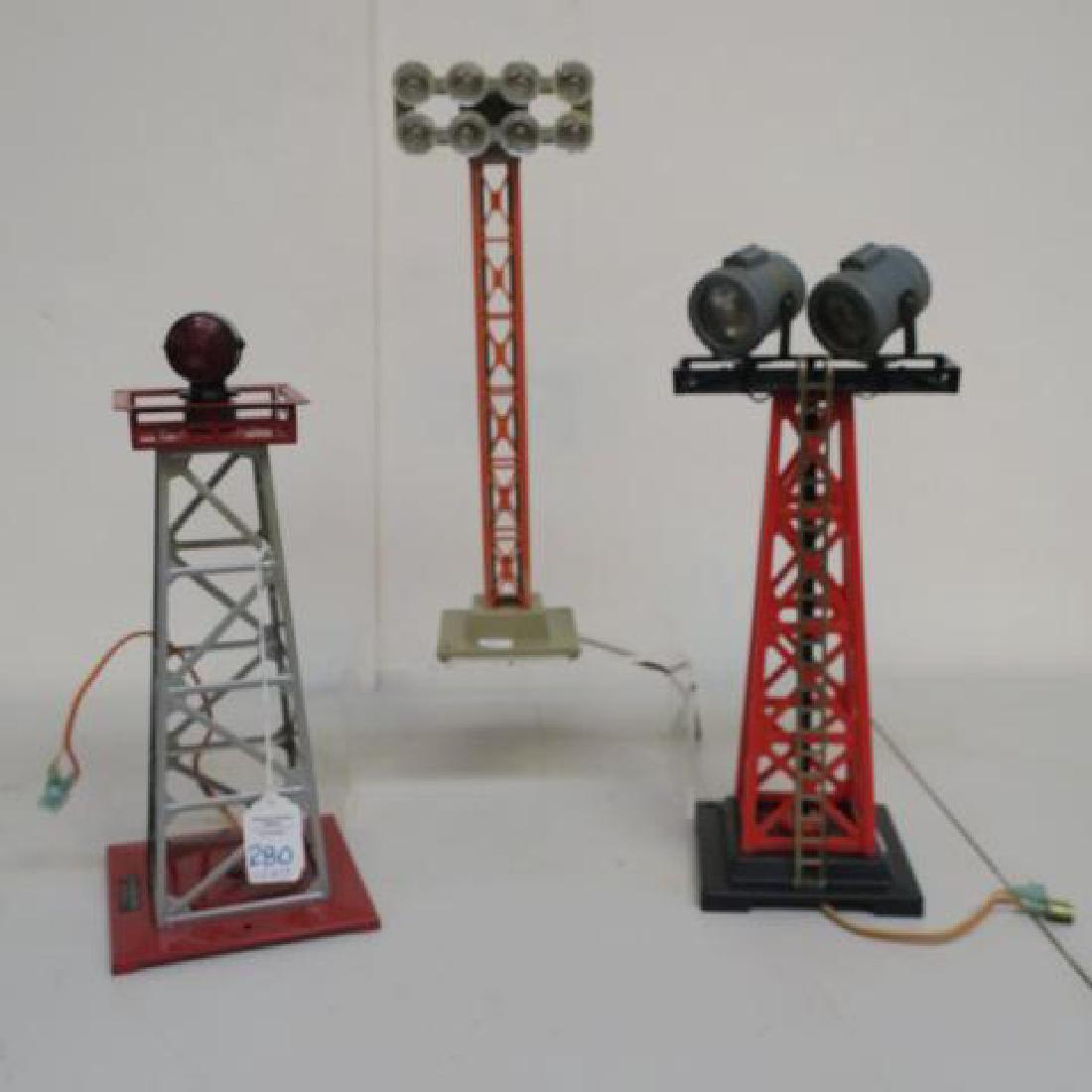 Three LIONEL & KLINE TRAIN Accessories, Yard Lights: (1 of 4)