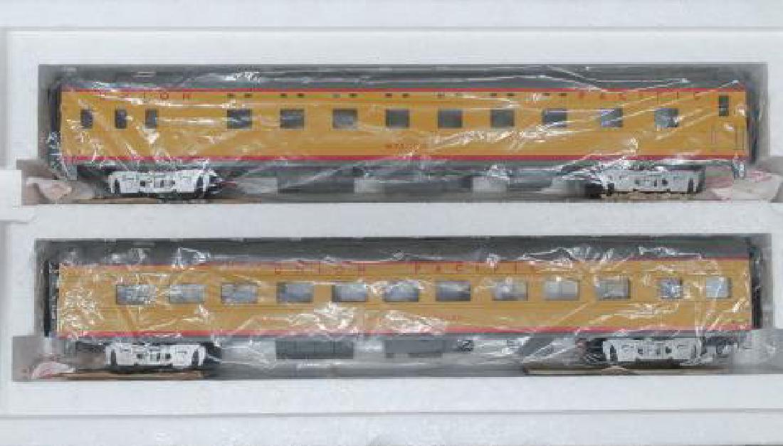 MTH, O Scale, UNION PACIFIC SLEEPER/DINER SET: (1 of 3)