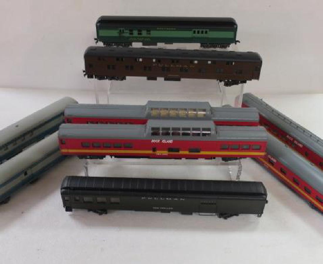 Nine HO Scale Train Cars; Various Rail Lines:: Nine HO Scale Train Cars; Various Rail Lines: Four ROCK ISLAND; Two Vista Dome Cars, Pullman and Dining Car, SOUTHERN Railway Post Office, PULLMAN Combined Baggage & Passenger Car and Pullman Car, BAL