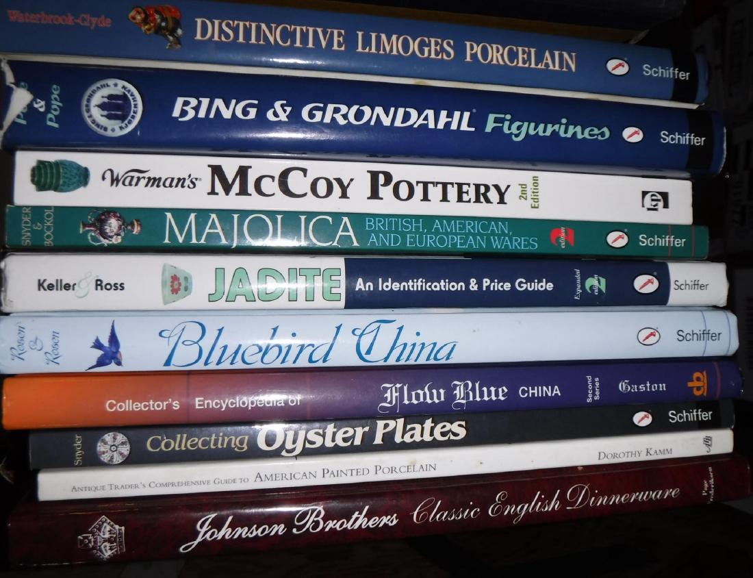 Ten Collector Books on POTTERY & CHINA:: Ten Collector Books on POTTERY & CHINA: BING & GRONDAHL, DISTINCTIVE LIMOGES, McCoy, MAJOLICA, JADITE, BLUE BIRD POTTERY, OYSTER PLATES, JOHNSON BROTHERS, FLOW BLUE CHINA, AMERICAN PAINTED CHINA. (100