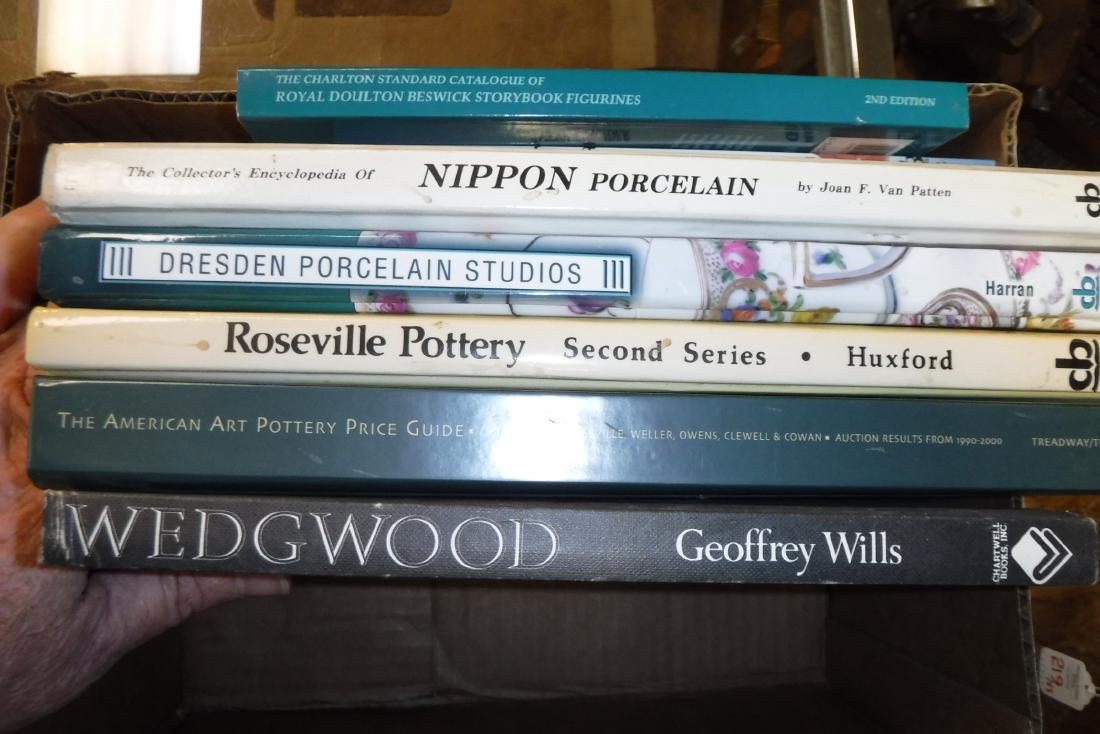 Seven Collector Books on POTTERY:: Seven Collector Books on POTTERY: Ohio Pottery; Price Guide, Roseville Pottery, Dresden Studios, Nippon Porcelain, Wedgwood, BESWICK Storybook Figures. Pottery Porcelain and Ceramics. (80-200)