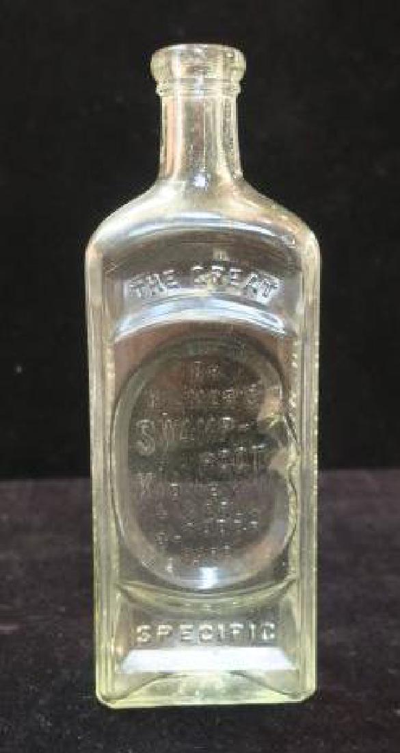 THE GREAT DR. KILMER'S SWAMP ROOT Medicine Bottle: (1 of 5)