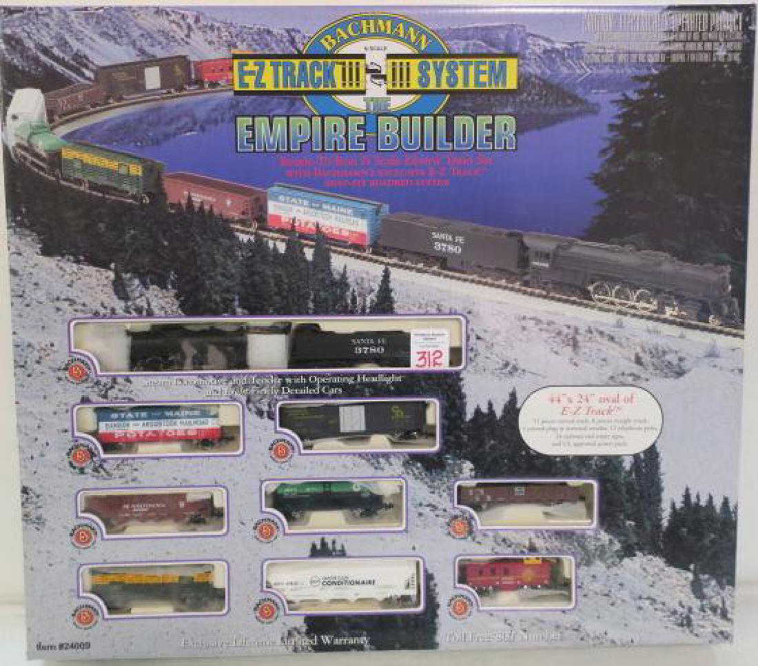 BACHMANN "EMPIRE BUILDER" N Scale Train Set, NIB