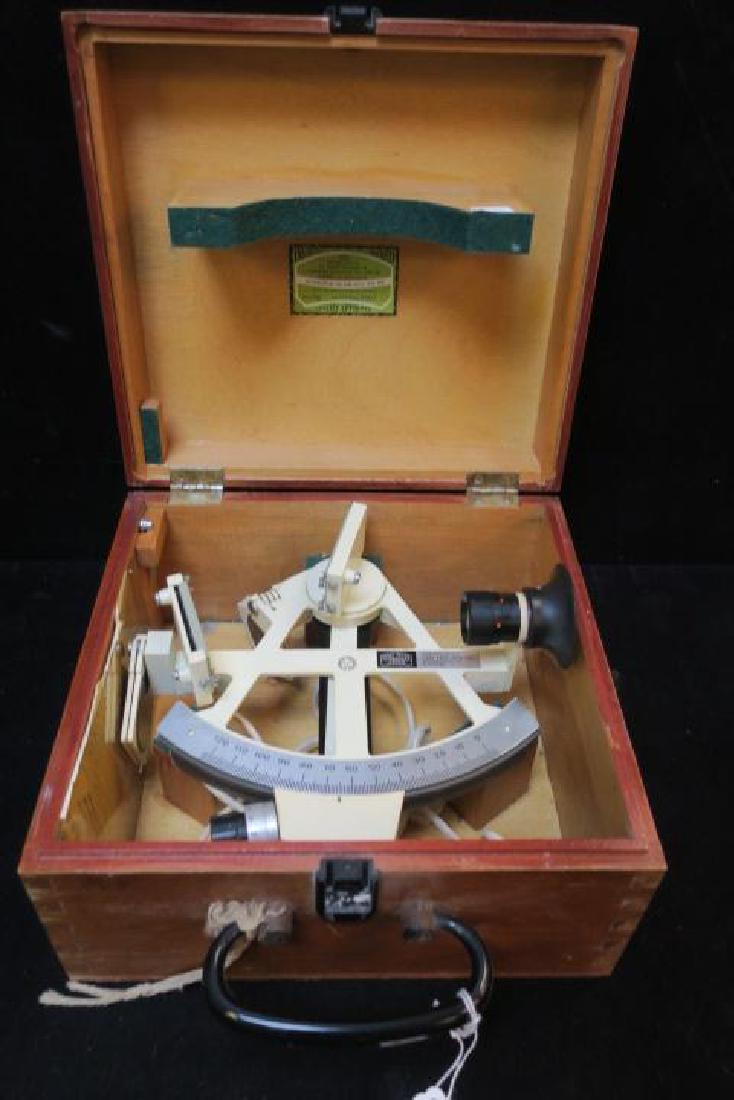 CARL ZEISS FREBERGER 7/8 YACHT SEXTANT, Used in Case:: CARL ZEISS FREBERGER 7/8 YACHT SEXTANT, Used in Case: SN 121 011, "Best of the Small Yachting Sextants" In Fitted Carry Case with Finger Ducktails and Steel Bail Handle. 6" x 10 1/2" X 9 3/4". Very Go