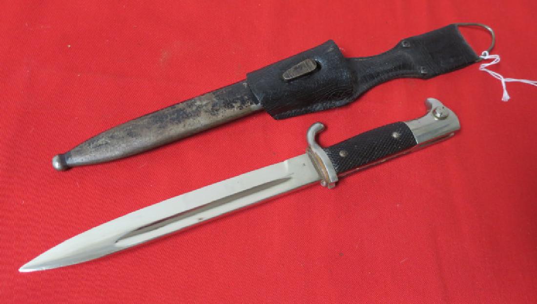 MAUSER BAYONET by C. GUSTAV SPRITZER, SOLINGEN: MAUSER BAYONET by C. GUSTAV SPRITZER, SOLINGEN Seems every GI came home with a Mauser Bayonet from the War in Europe. 8" Chrome Blade with Fuller, Upturn Quillion, Checked Grips, Eagle Head Pommel. Sc
