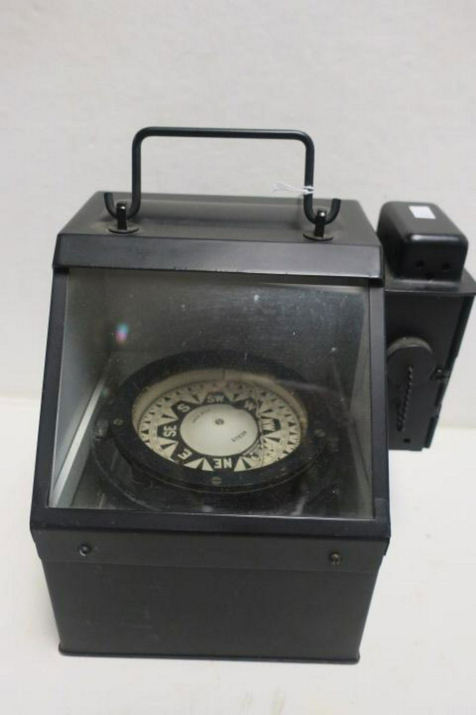 Vintage RITCHIE, Small Boat Compass with Oil Light:: Vintage RITCHIE, Small Boat Compass with Oil Light: Gimball Mounted Small Boat Compass in Black Painted Binnacle with Small Oil Light on Side. Excellent Condition, Never Used. Liquid Filled Compass by