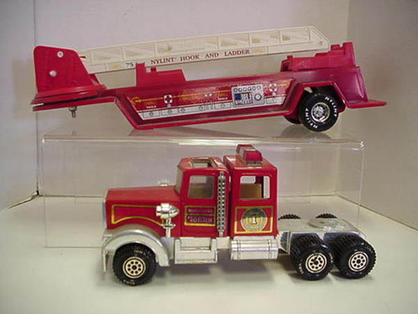 2 Nylint Hook and Ladder Fire Engines.: 2 Nylint Hook and Ladder Fire Engines.