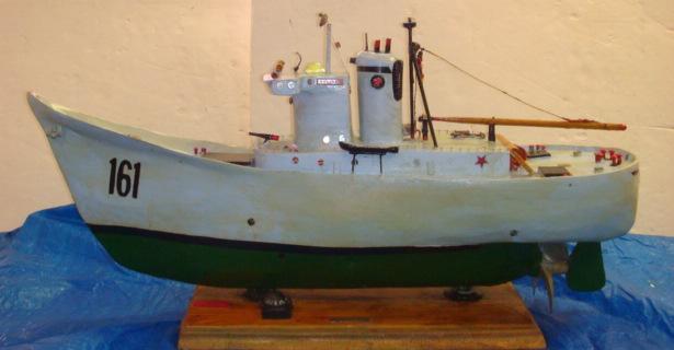 JP SPRUILL FOLK ART SHIP MODEL; USS SALINAN, ATF 161:: JP SPRUILL FOLK ART SHIP MODEL; USS SALINAN, ATF 161: JOHN PAYNE "JP" SPRUILL (1914-2018) NEWPORT NEWS SHIP BUILDING Welder & Inspector, Created these Ship Models in his Own Spruill Backyard Shipway f