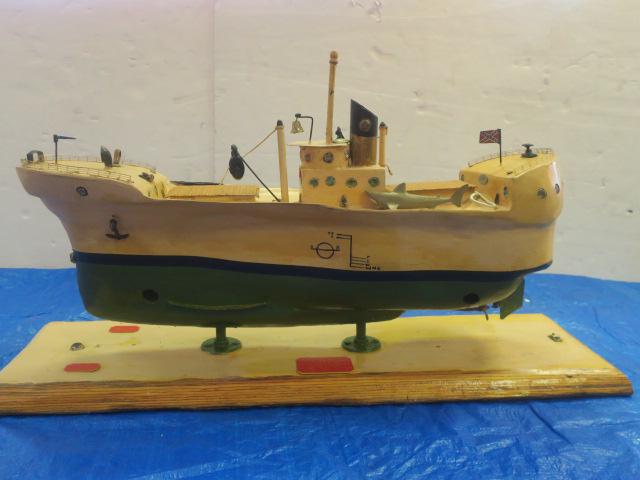 JP SPRUILL, FOLK ART FISHING TRAWLER ALEWIFE:: JP SPRUILL, FOLK ART FISHING TRAWLER ALEWIFE: Original Ship Built at the NIXON BOATWORKS in Princess Anne, Virginia. Model Built at Spruill Backyard Shipways in 2010. Measures 22" x 39" x 11", Weighs
