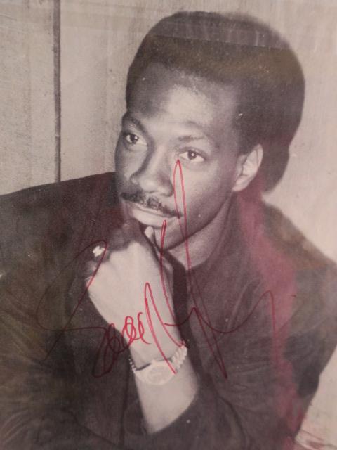 EDDIE MURPHY, Black & White Photo From Magazine:: EDDIE MURPHY, Black & White Photo From Magazine: The Young and Dashng Eddie wearing a Rolex. (30-60)