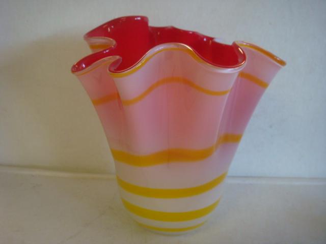 Striking Cased Art Glass Handkerchief Vase:: Striking Cased Art Glass Handkerchief Vase: Ruffle Top Vase has White Exterior with Yellow Stripes, Bright Red Interior. 8 1/2"T. (100-300)