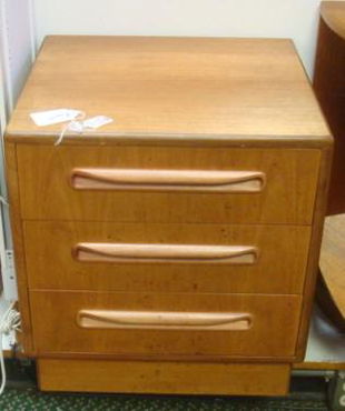 Vintage Mid Century Modern Chests Of Drawers Commodes For Sale