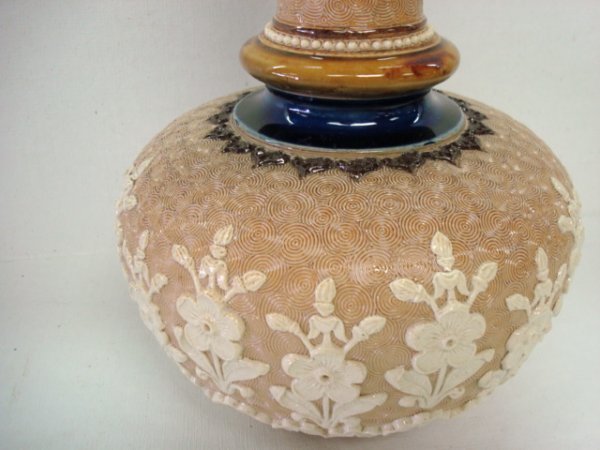 ROYAL DOULTON LAMBETH Covered Vase - 2