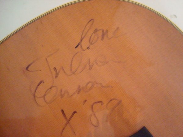 CF MARTIN Acoustic Signed JULIAN LENNON Guitar - 2