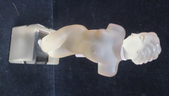 Art Deco Venus Di Milo Glass Torso on Plinth:: Art Deco Venus Di Milo Glass Torso on Plinth: Frosted Glass 9" Lovely Young Lady Sans Arms Poses on 3" Beveled Glass Plinth. Beveled and Polished. Lovely Clear Crystal with no Imperfections. Beautiful