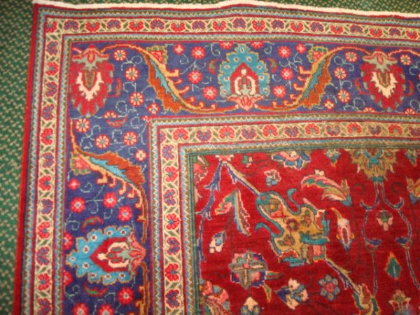 Hand Loomed Wool Tabriz Persian Rug - 2