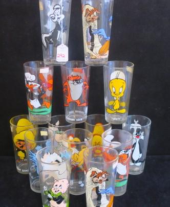 Fourteen PEPSI LOONEY TUNES 6 1/2" 16oz Tumblers:: Fourteen PEPSI LOONEY TUNES 6 1/2" 16oz Tumblers: Seven Each of 1973 and 1976; SLYVESTER & TWEETY, TASMANIAN DEVIL, PORKY & PETUNIA, YOSEMITE SAM, SPEEDY GONZALES, PEPI LE PEW, WYLIE COYOTE & ROAD RUN