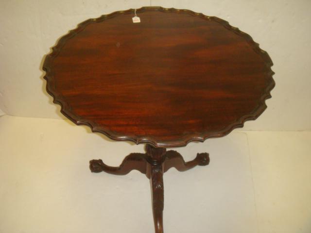 Chippendale Style Mahogany Bird Cage Tilt Top Table:: Chippendale Style Mahogany Bird Cage Tilt Top Table: Pie Crust Edge on Round Top of Tea Table. Bird Cage Support with Brass Catch. Foliate Carving on Turned Post & Knees of Cabriole Legs. Carved Claw