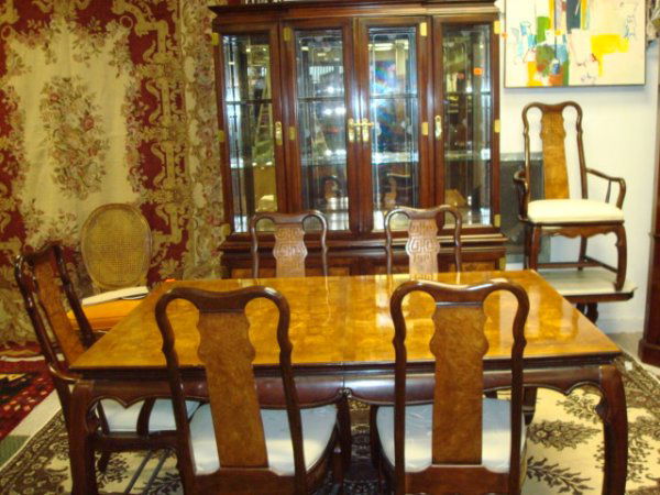 Oriental Dining Set, China, Table & 6 Chairs: 127. Oriental Dining Set, China, Table & 6 Chairs: Includes 2 Piece Lighted China with Glass Shelves and Blind Cabinet Base. Table has 2 Leaves and Pads. Six Chairs with Patterned Splat. Ex. Cond.