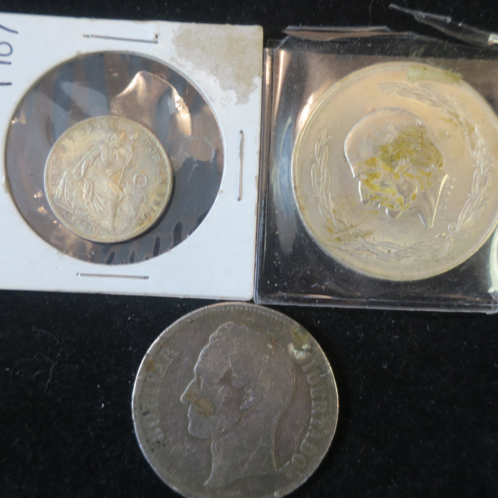 Three South American Fine Silver Coins, Total 2 Ounces:: Three South American Fine Silver Coins, Total 2 Ounces: 1886 GRAM 25 (5 Bolivares) .90 Good Condition. 1953 Mexico CINCO PESOS, .072 Fine Uncirculated Condition, Peru Lima Mint 1 Dinero .90 Uncirculat