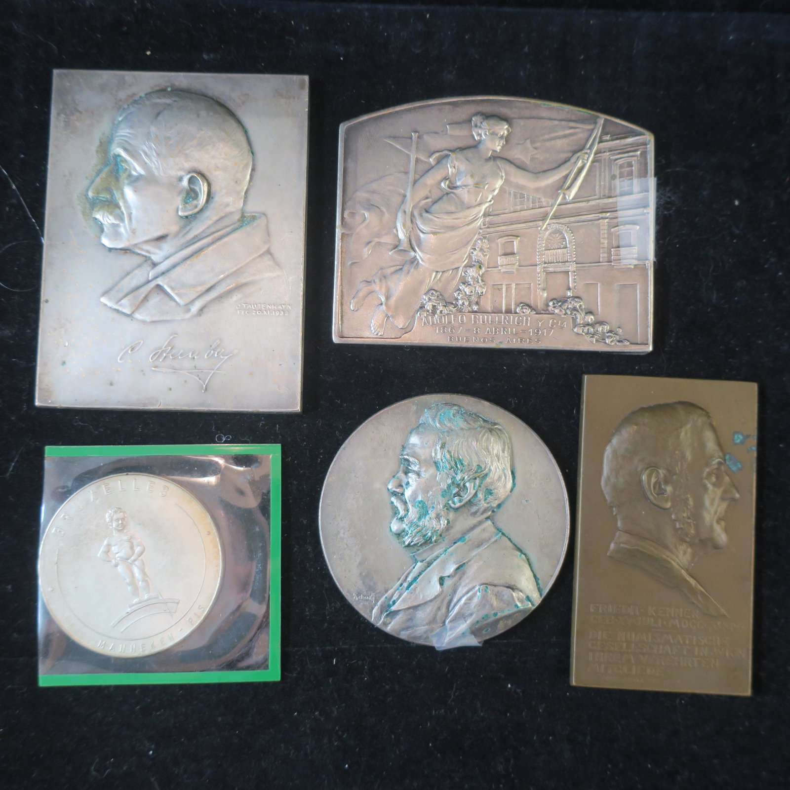Collection of Brass Plaques and a PIS Coin:: Collection of Brass Plaques and a PIS Coin: #" x 3" Bronze Plaques for Aldlfo Bullrich; Mayor of Buenos Aires, Fiedrick Kenner, Josepho Unger and C Hunbey. Coin for My Favorite Belgian and 1958 World'