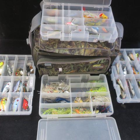 100 Lures and Leaders in Planno Canvas Fishing Bag:: 100 Lures and Leaders in Planno Canvas Fishing Bag: Carrying Bag with Multiple Zippered Pockets and Four Plastic Boxes with Lures and Leaders. Most are Fresh Water or so I'm Told. (300-600)