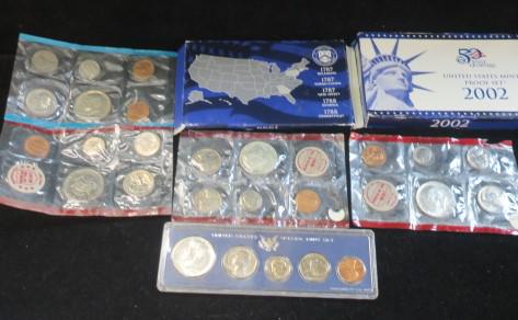 Proof and Mint Sets 1966, 1968, 1969, 1971, 1999, 2002: Proof and Mint Sets 1966, 1968, 1969, 1971, 1999, 2002 1966 UNITED STATES SPECIAL MINT SET, 1968 DENVER UNCIRCULATED SET, 1969 DENVER UNCIRCULATED SET, 1971 DENVER and PHILADELPHIA UNCIRCULATED SETS, 