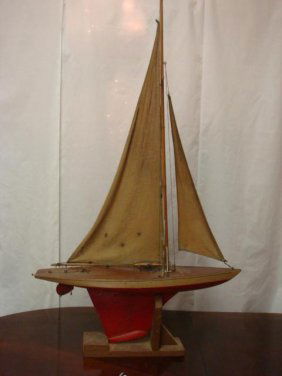 140: 1939 KEYSTONE Wooden Toy Pond Sail Boat: : Lot 0140