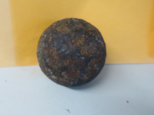 Confederate 6 lb. Solid Shot found Malvern Hill, VA: (1 of 2)
