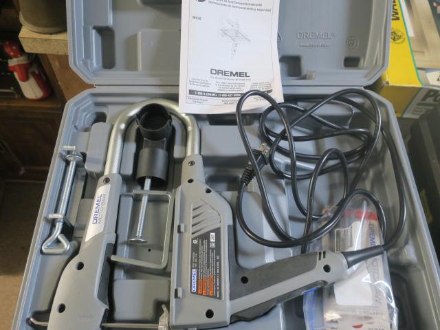 DREMEL MOTO SAW 2in 1 Compact Scroll Saw: (1 of 3)