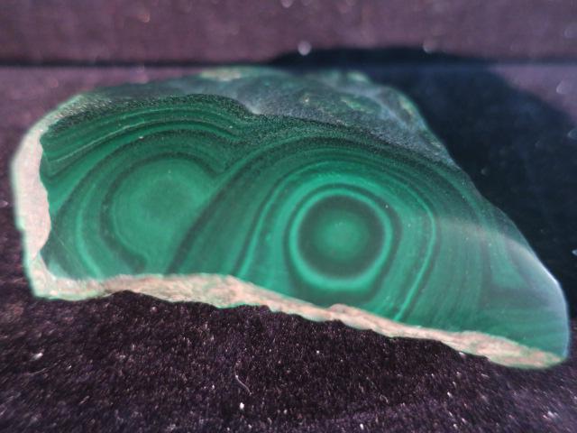 Mineral; MALACHITE (Semi-precious) from Africa:: Mineral; MALACHITE (Semi-precious) from Africa: End is Cut to Reveal Igneous Banding. (75-150)