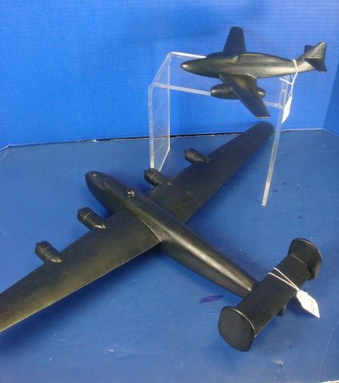 2 WWII AIR RECOGNITION MODELS B-24D & ME262B:: 2 WWII AIR RECOGNITION MODELS B-24D & ME262B: America's Most Numerous Bomber and the World's First Operational Jet Fighter. B-24 is 26" x 16" Marked "LIB" on Right Wing, ME 262 is 10" x 8 1/2, Marked 