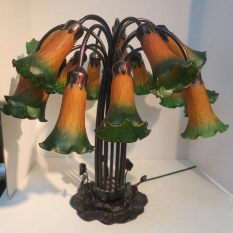 Modern 15 Light Tulip Lily Pad Table Lamp: (1 of 4)