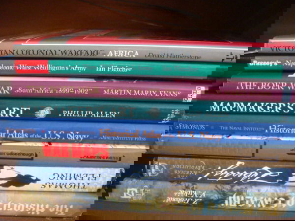 Eight Coffee Table Books, Military & Map Making: Eight Coffee Table Books, Military & Map Making: Map Makers Art, War Maps, Historical Atlas of the US Navy, Liberty, History of Cavalry, The Boer War, Napoleons Army, Victorian Colonial Warfare. (25-5
