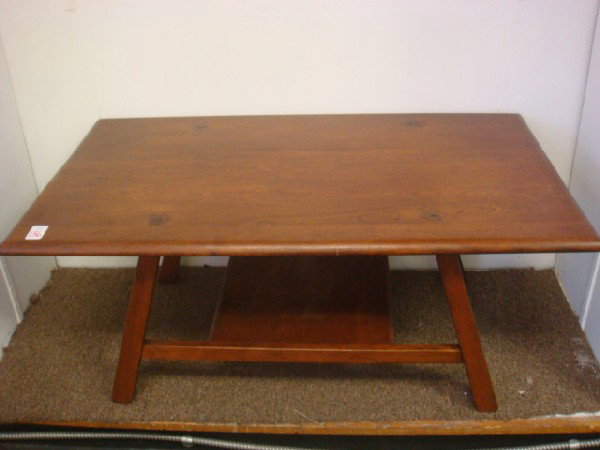 Country Maple Splay Legged Coffee Table:: Country Maple Splay Legged Coffee Table: (80-120)