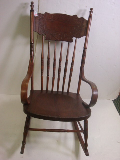 Pressed Back Spindle Rocking Chair:: Pressed Back Spindle Rocking Chair: (80-120)