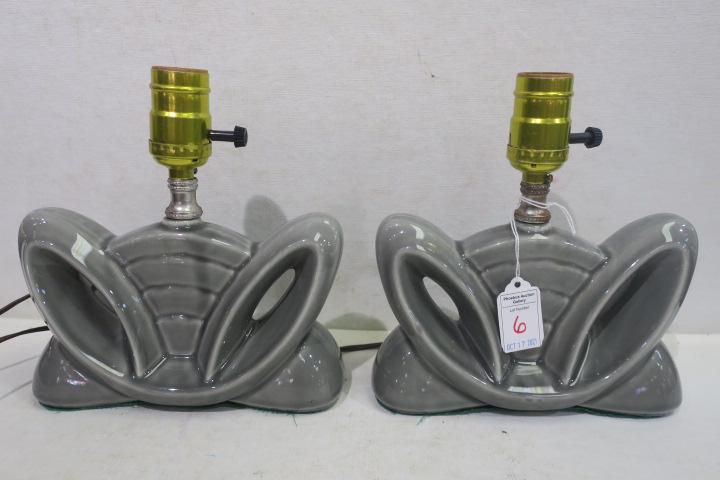 Pair of Vintage Mid Century Ceramic Lamps: (1 of 3)