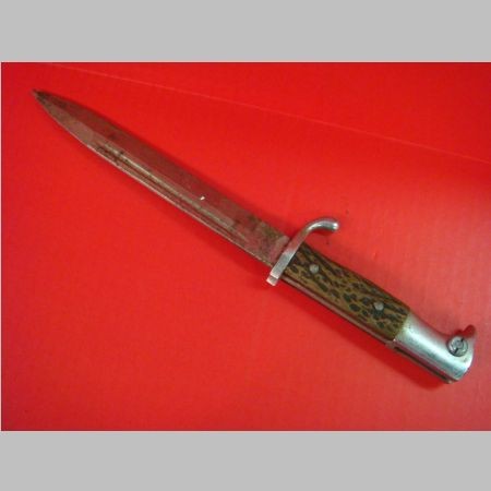 MAUSER EAGLE HEAD Bayonet, 8" Blade:: MAUSER EAGLE HEAD Bayonet, 8" Blade: Fair Condition Bayonet with Nickel Plated Pommel and Bayonet Breaker Hilt., Release in Working Order. Molded Wood Grips, No Scabbard. (100-120)
