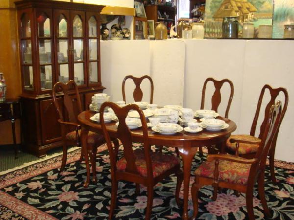 Lexington cherry dining room cheap set
