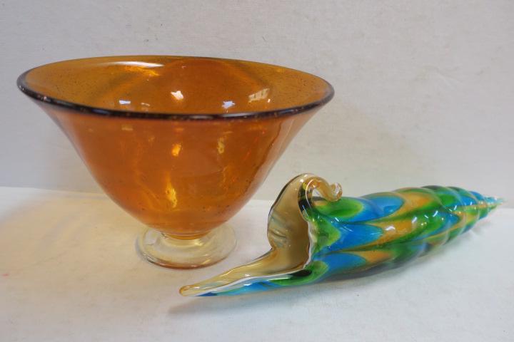 Two Fine Pieces of Modern Art Glass:: Two Fine Pieces of Modern Art Glass: One Large Footed Bowl with Gold Tapered Body having Controlled Bubbles Throughout, on Clear Foot. 6 1/4"T 9 1/2" Top Dia. Plus Colorful Lay Down Vase, The Exterior