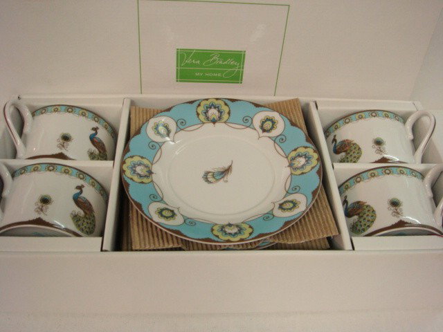VERA BRADLEY Peacock Cups and Saucers in Box:: VERA BRADLEY Peacock Cups and Saucers in Box: Andrea by Sadek, 4 Cups and Saucers in Peacock Design in Original Box. (80-160)