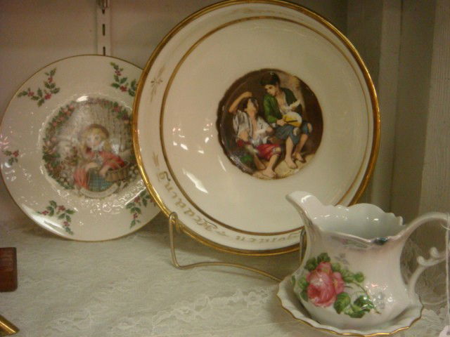 4 Piece Porcelains by Royal Doulton, Spode and Mor: 4 Piece Porcelains by Royal Doulton, Spode and More: Spode Billingsley Rose Spray 4 1/2" Bowl. Royal Doulton 2nd Series 1978 Christmas Plate is 8 1/4". Golden Anniversary Bowl is 9 3/4"D. 4"T Creamer.