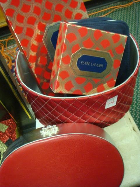 Satin Quilted Box with ESTEE LAUDER Gift Sets:: Satin Quilted Box with ESTEE LAUDER Gift Sets: Includes Perfume Set, Lip Collection and Cosmetic Bag with Compact. Over $200. Value. (100-200)